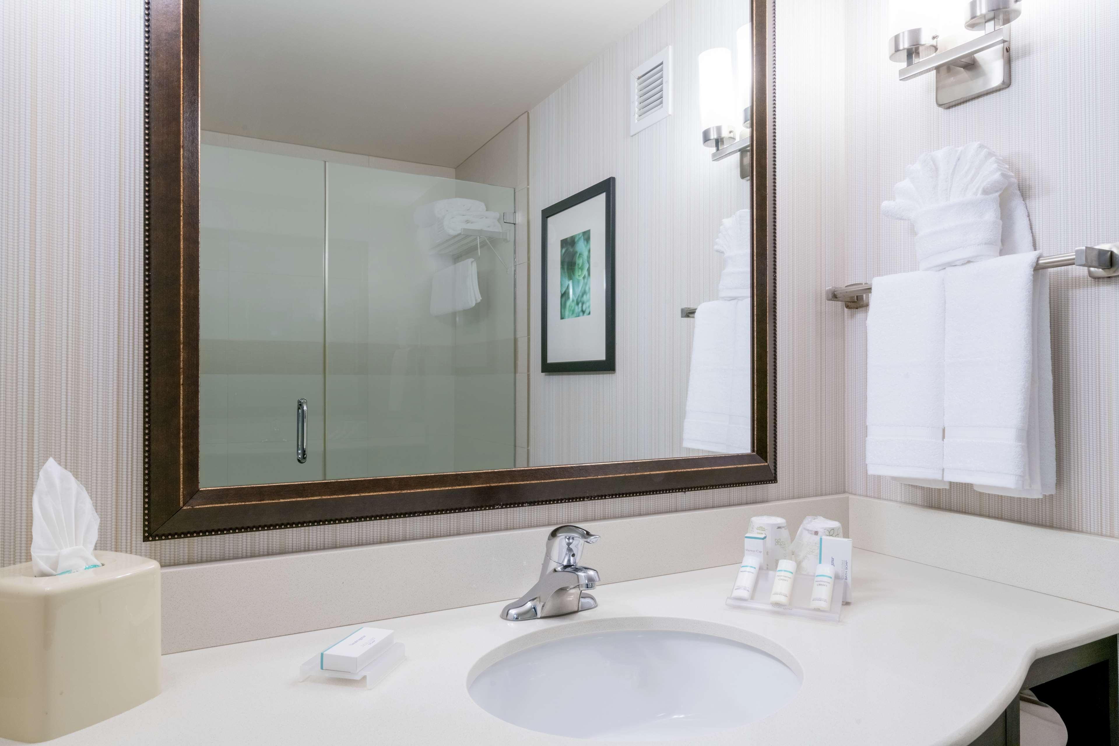 Hilton Garden Inn Valley Forge/Oaks מראה חיצוני תמונה