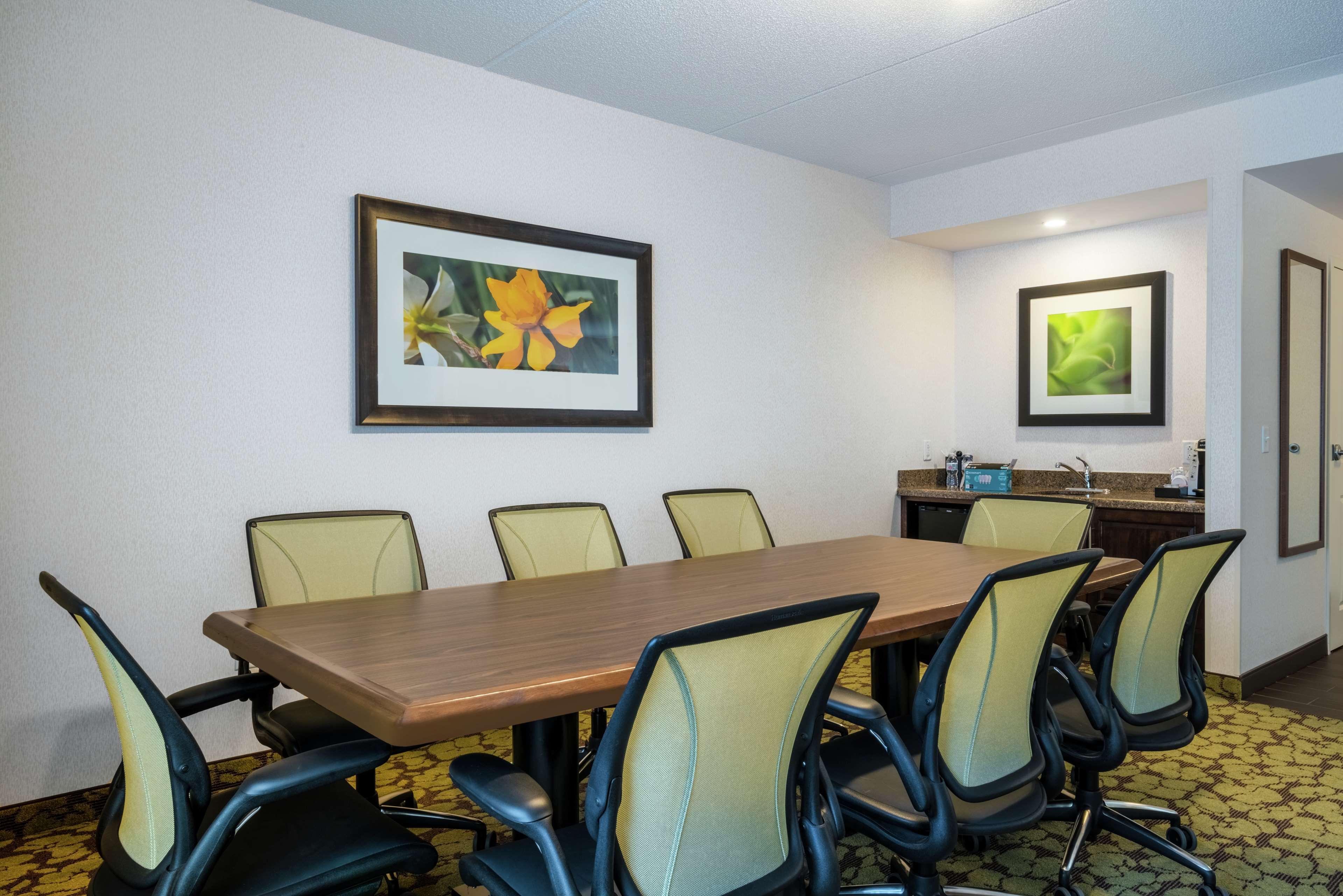Hilton Garden Inn Valley Forge/Oaks מראה חיצוני תמונה