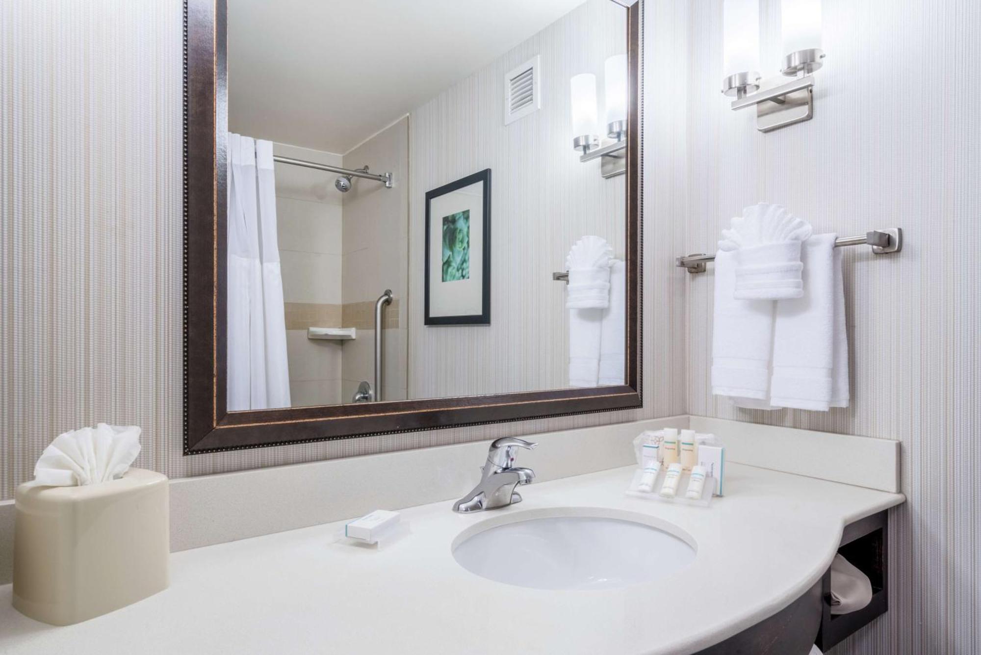 Hilton Garden Inn Valley Forge/Oaks מראה חיצוני תמונה