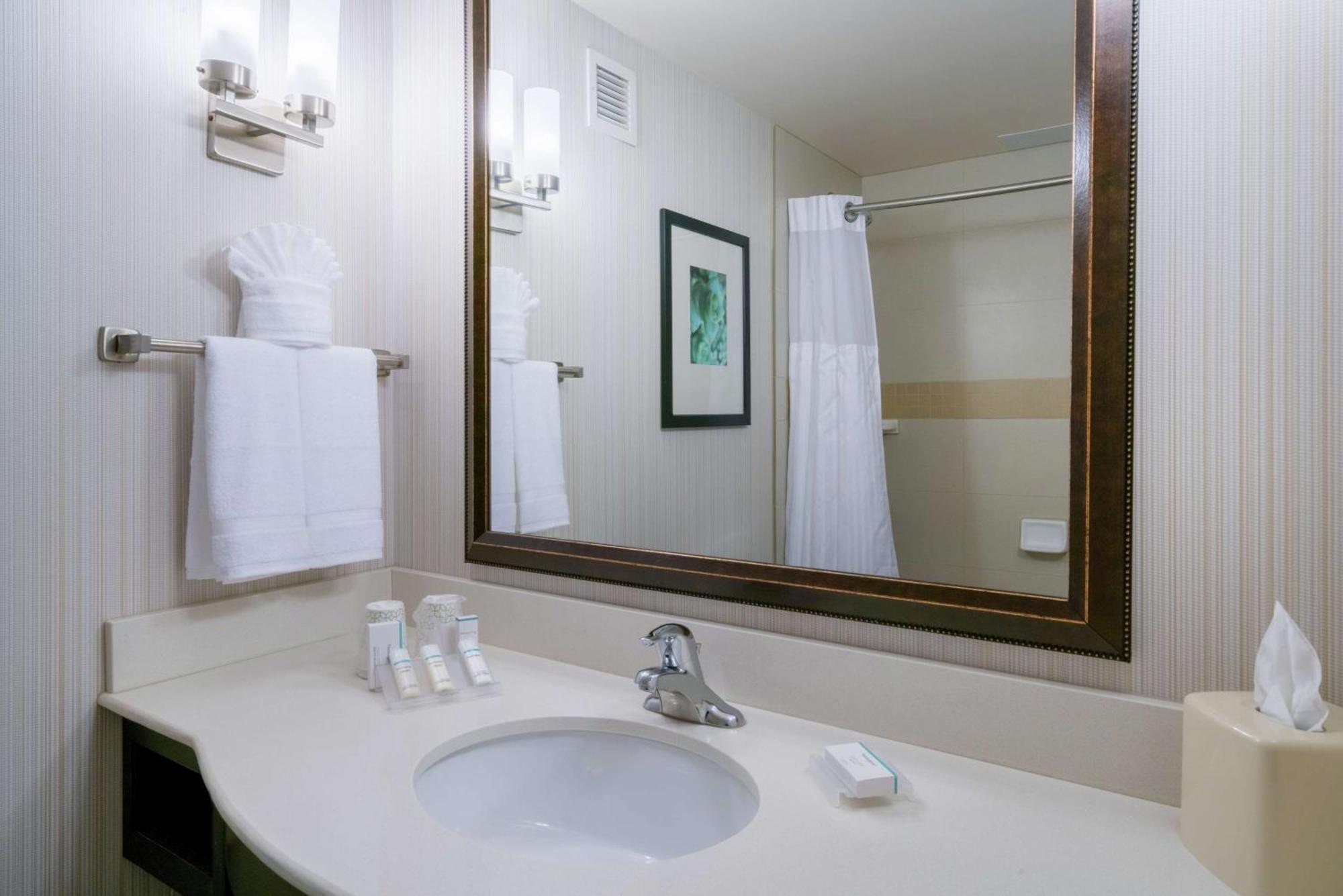 Hilton Garden Inn Valley Forge/Oaks מראה חיצוני תמונה