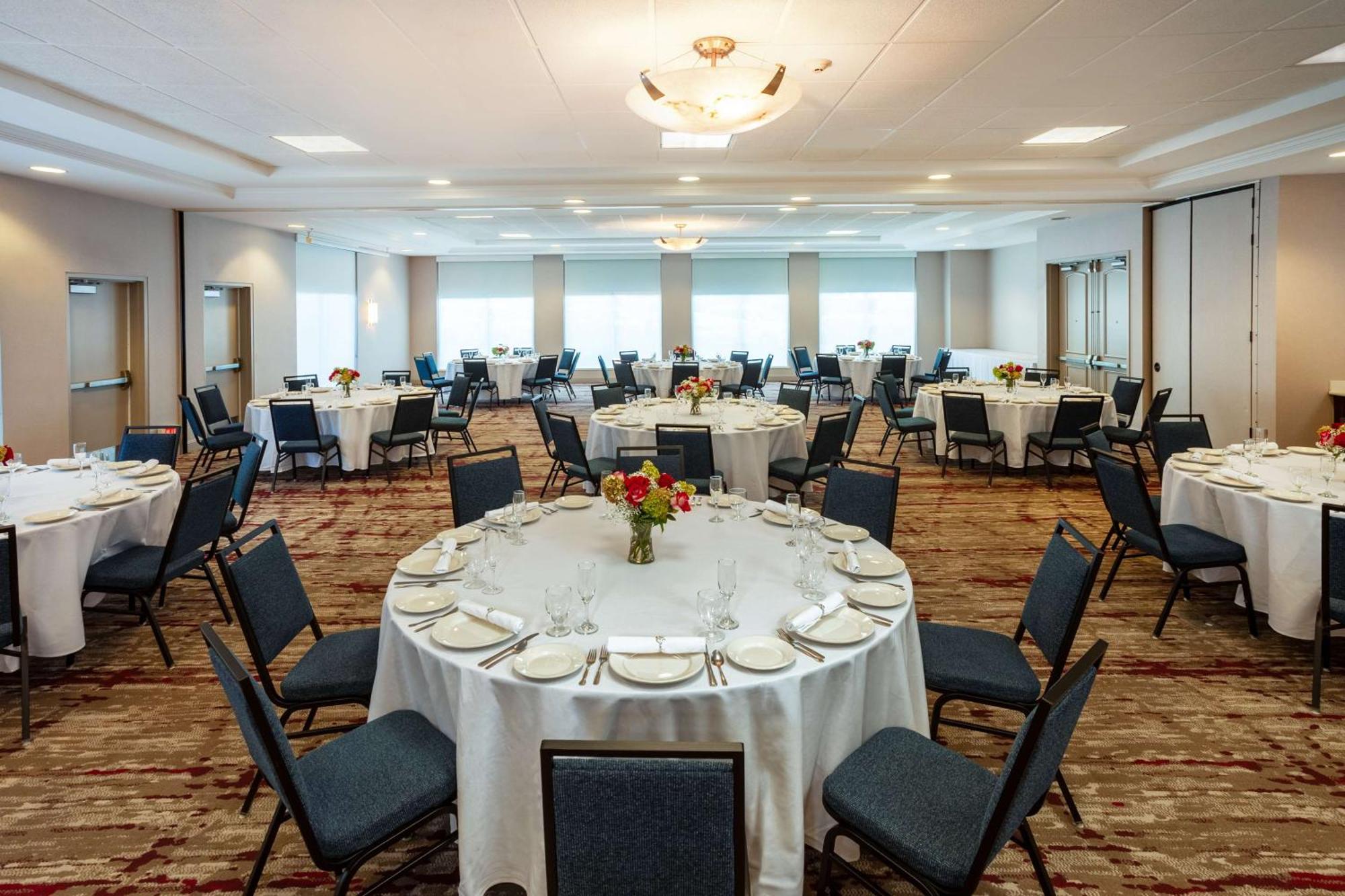 Hilton Garden Inn Valley Forge/Oaks מראה חיצוני תמונה