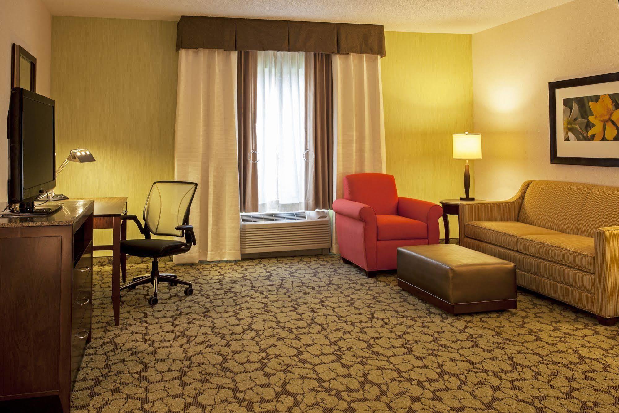 Hilton Garden Inn Valley Forge/Oaks מראה חיצוני תמונה