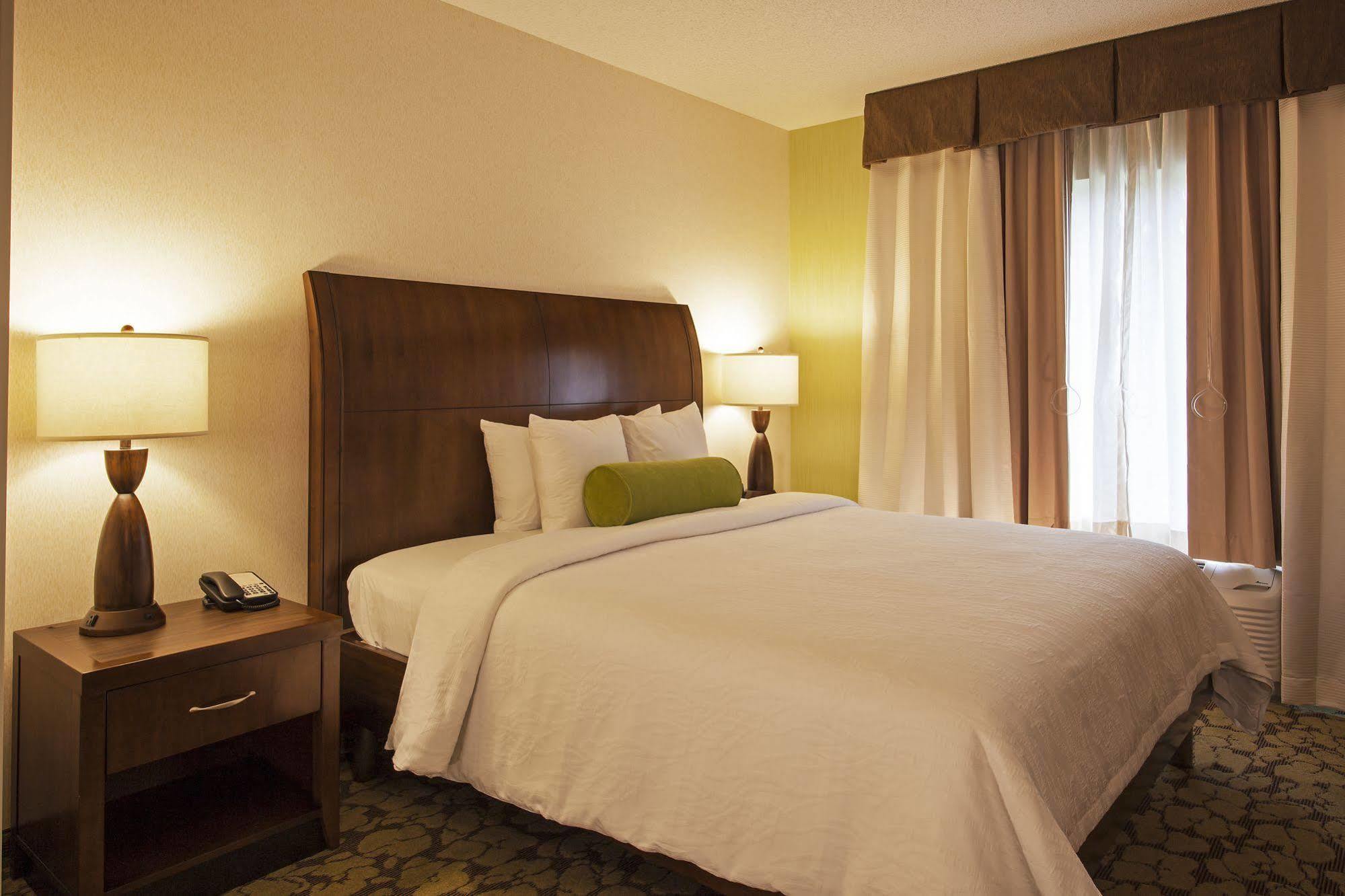 Hilton Garden Inn Valley Forge/Oaks מראה חיצוני תמונה