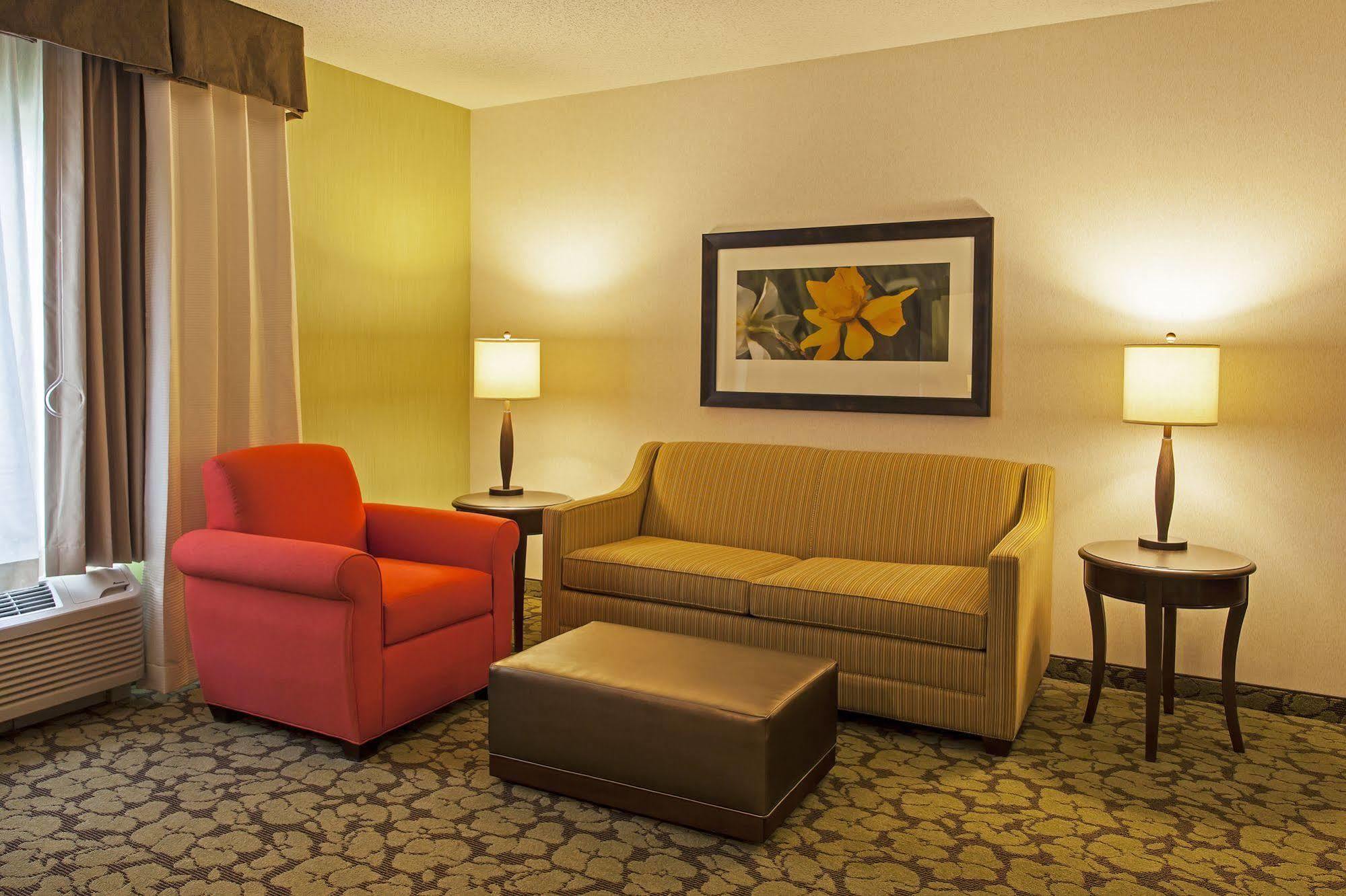 Hilton Garden Inn Valley Forge/Oaks מראה חיצוני תמונה